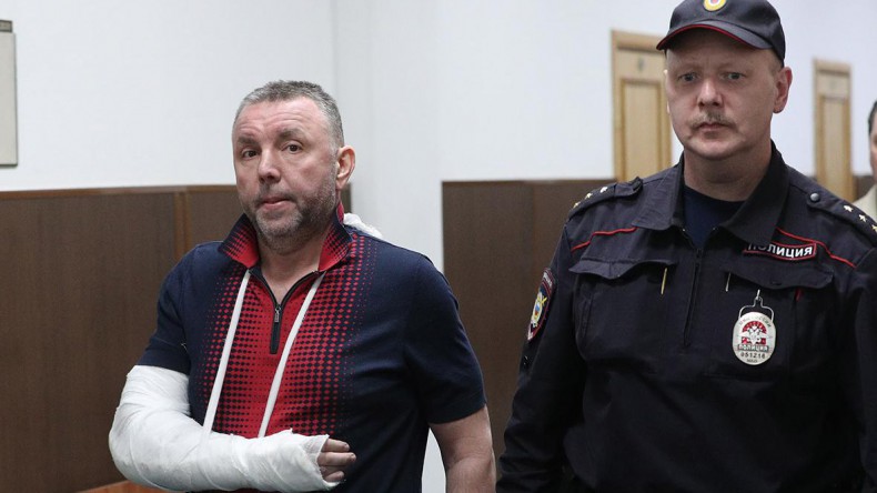 Бывший полковник ФСБ Дмитрий Фролов получил более 87 миллионов рублей  взяток
