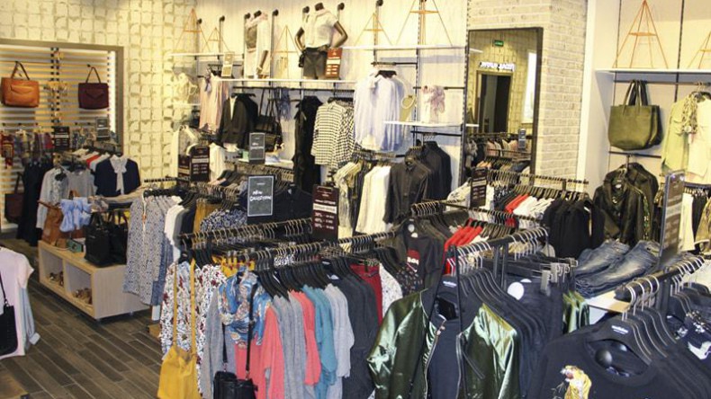 В Москве до 50% магазинов одежды могут не возобновить работу после отмены карантина
