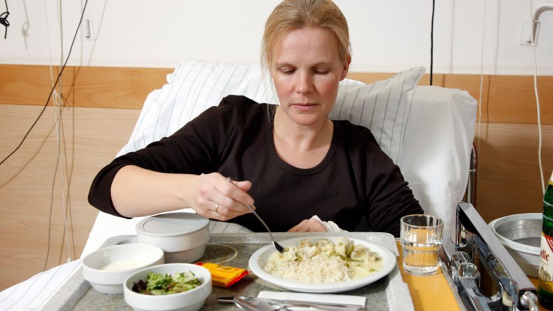 Московские врачи рассказали об опасности экстренного похудения и принципах правильного питания