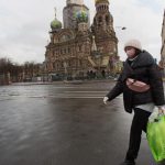 В Петербурге введут новые ограничения из-за эпидемии коронавируса